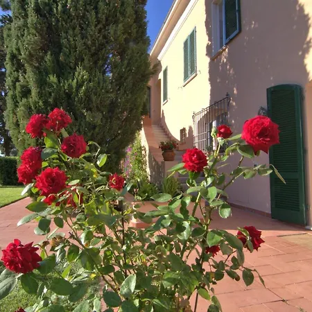 Residenza La Limonaia 아파트호텔