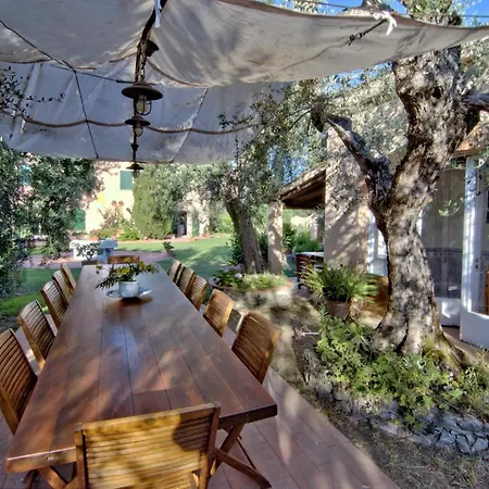 Residenza La Limonaia 아파트호텔 포르토페라이오