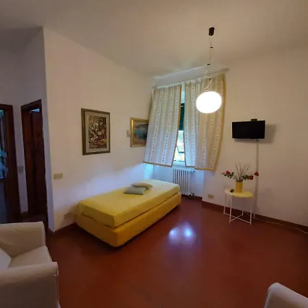 Residenza La Limonaia פורטופראיו